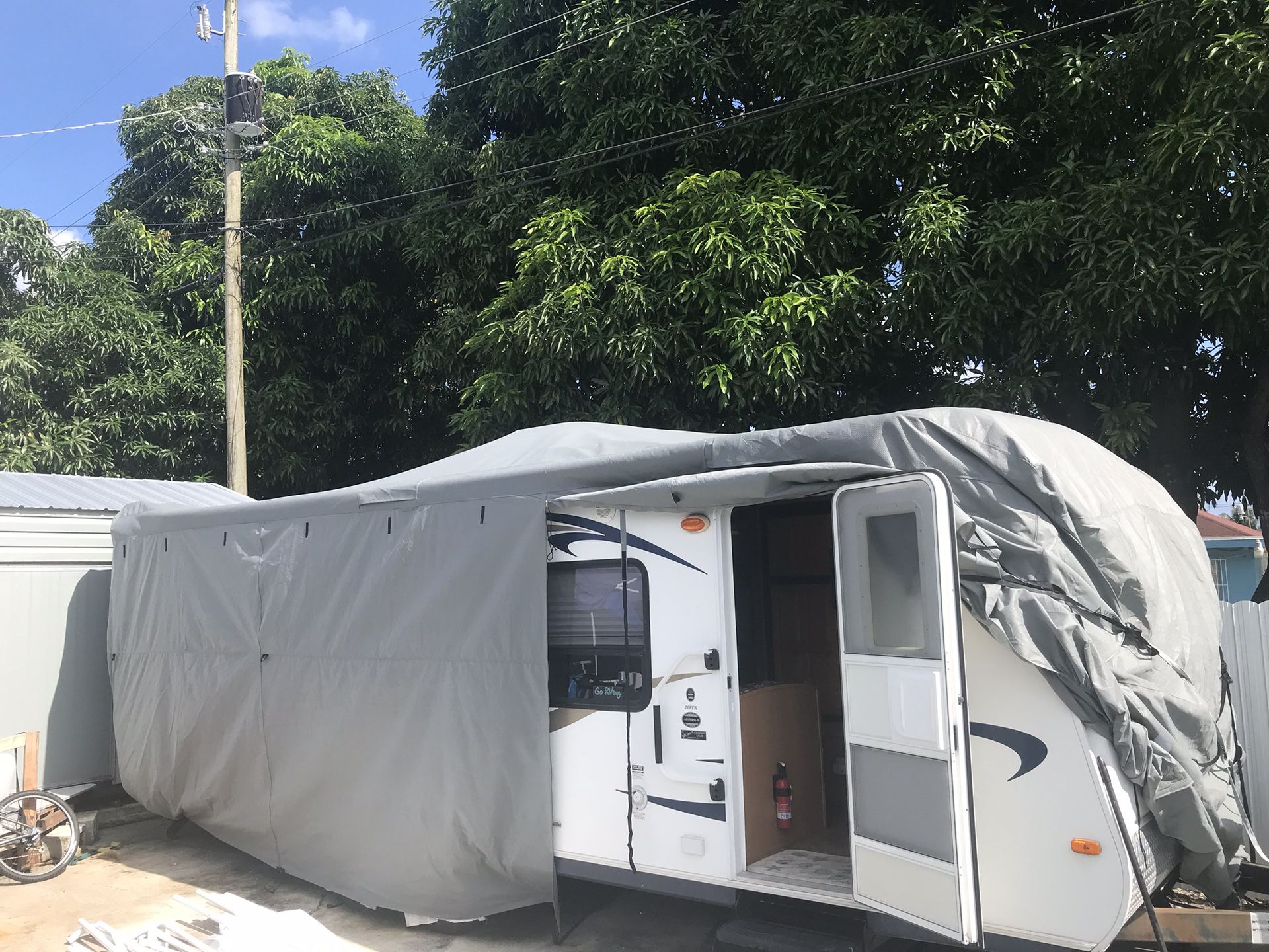 Travel Trailer 26’ In perfect condition