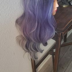 Bellami  Lavender/ Sliver Blonde  28" Wig 
Like new condition! 
Saginaw pick up 76179