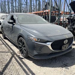 2024 Mazda 3 2.5T For Parts Only