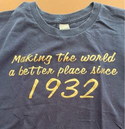 T-shirt to celebrate a more mature individual
