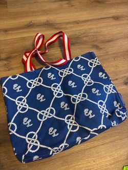 Estee Lauder Bag