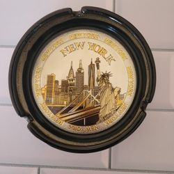 Vintage New York Statue Of Liberty Souvenir Ashtray