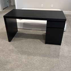 IKEA MALM Desk, 140x65 cm, Black-Brown