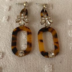 Aretes