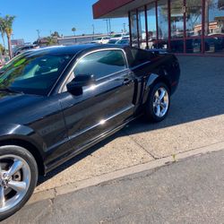 Ford Mustang  GT 2008