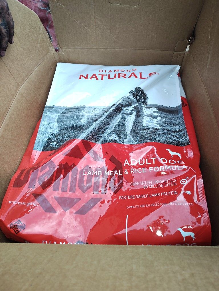 Diamond naturals 40 Lb Bag