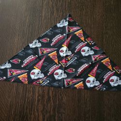 Pet Dog Bandana Scarf Arizona Cardinals Football NWOT $10 Large Size
15 inches x 18 inches