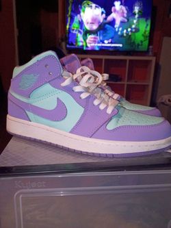 Nike Air Jordan 1 Mid Purple Aqua Sneakers size 7