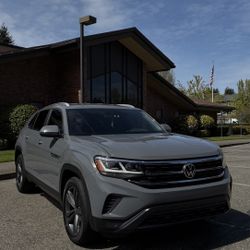 2020 Volkswagen Atlas Cross Sport V6 SEL Premium R-Line