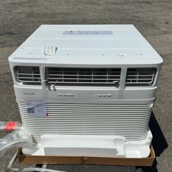 Frigidaire 23200 BTU Window Air Conditioner With Heat  230 Volt 