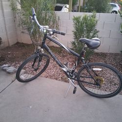 Trek Navigator 200 Black 