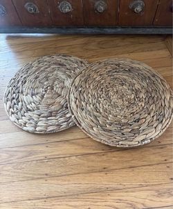 Set of 2 Woven Placemats