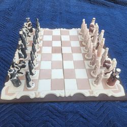 Vintage 1976 Scioto Ceramic Chess With Board
