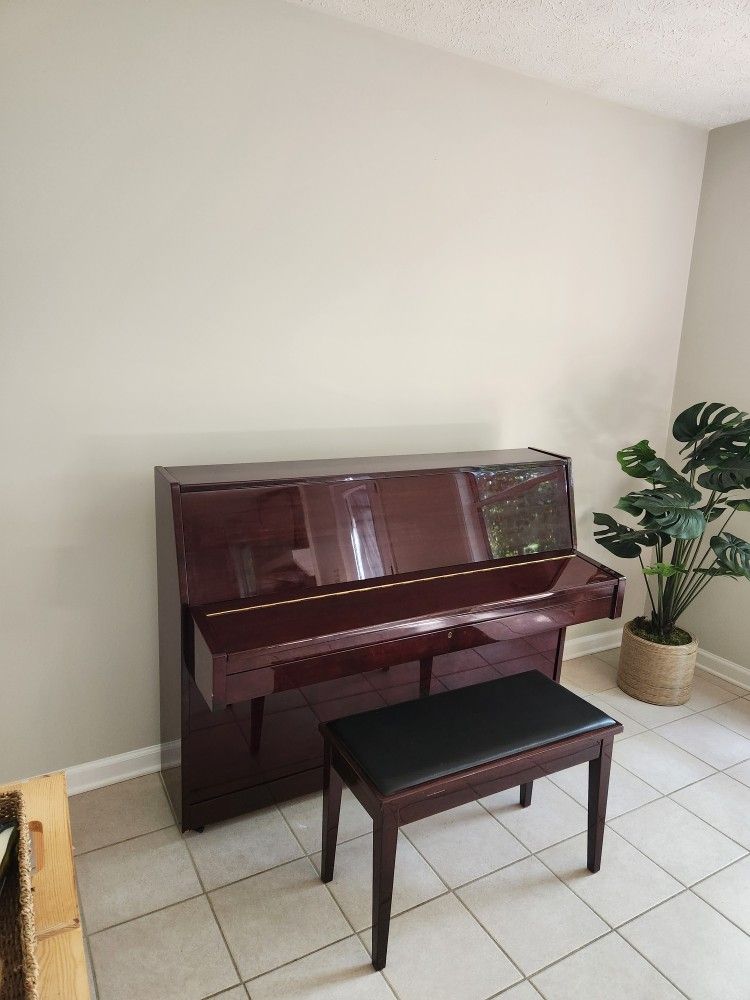 Upright Piano For Sell