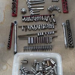 1/4" Drive Large Mechanic's Socket and Ratchet Tool Lot