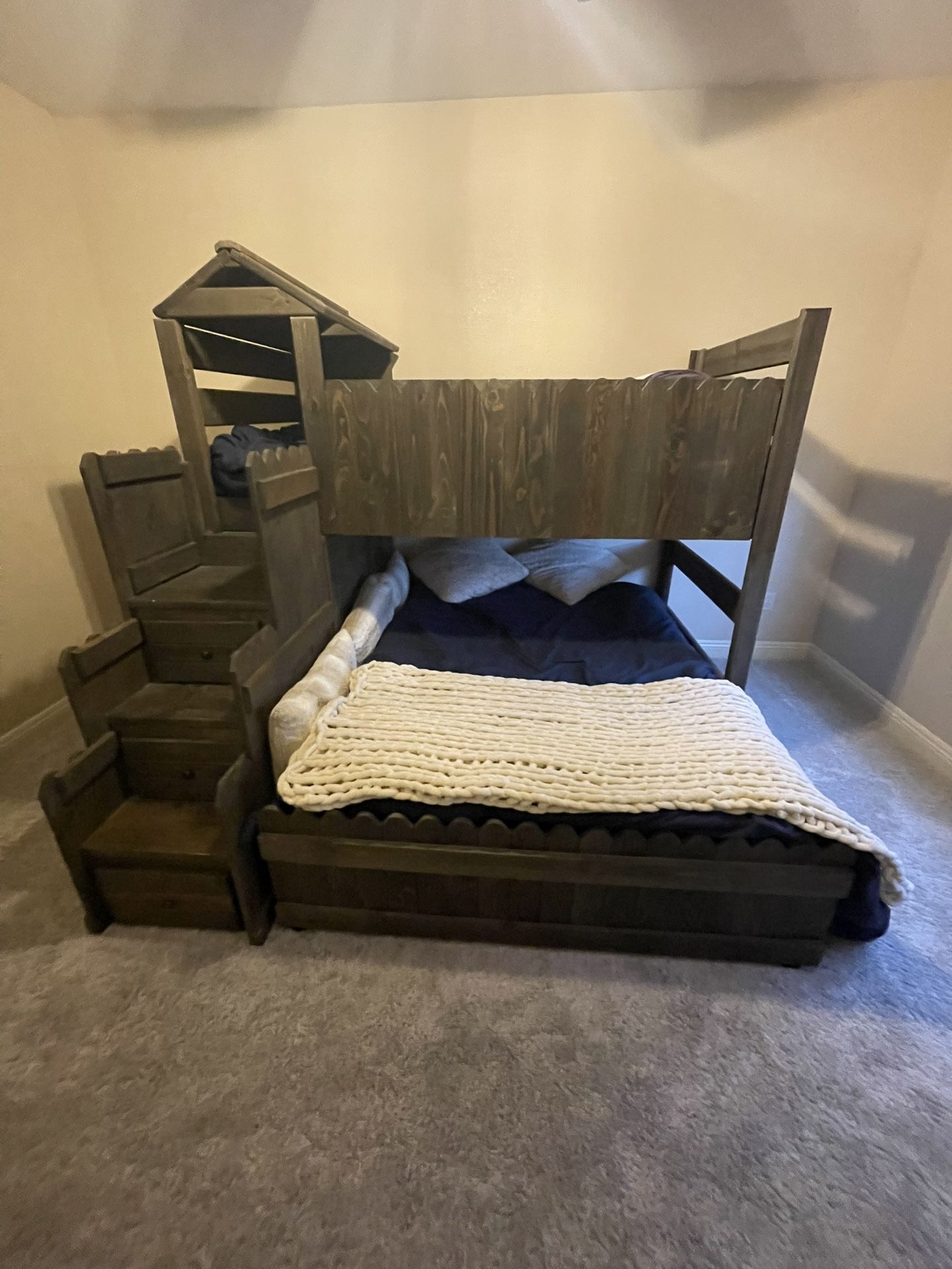 Twin XL & Full Loft Bunk Bed