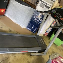 Weslo Foldable Treadmill 