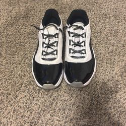 Jordan 11 CMFT Low 