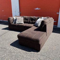 (FREE DELIVERY AVAILABLE) Brown Ashley Furniture Sectional Couch/Sofa