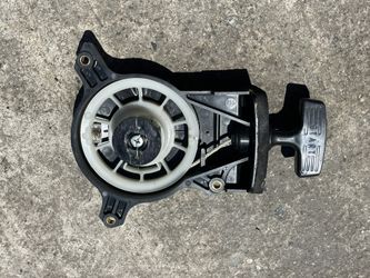Mercury 3.5 HP Four Stroke recoil starter.