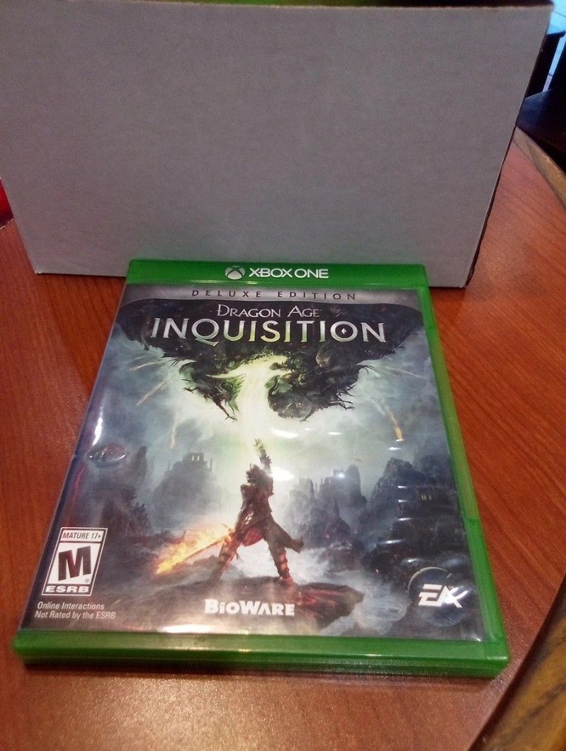Dragon Age Inquisition - Deluxe Edition Artcover - Microsoft Xbox One - No Codes
