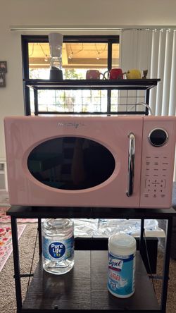 Nostalgia Retro Pink Microwave