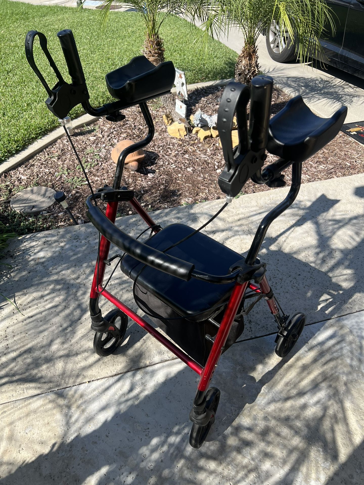 Stand Up Walker With Seat