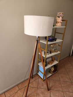 Modern Minimalistic Premium Solid Wood Lamp
