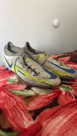 Nike Phantom GT SIZE 9.5