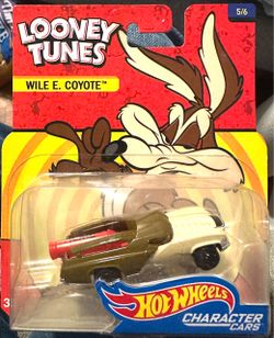 2014 Hot Wheels Looney Tunes Wile E. Coyote Character Cars