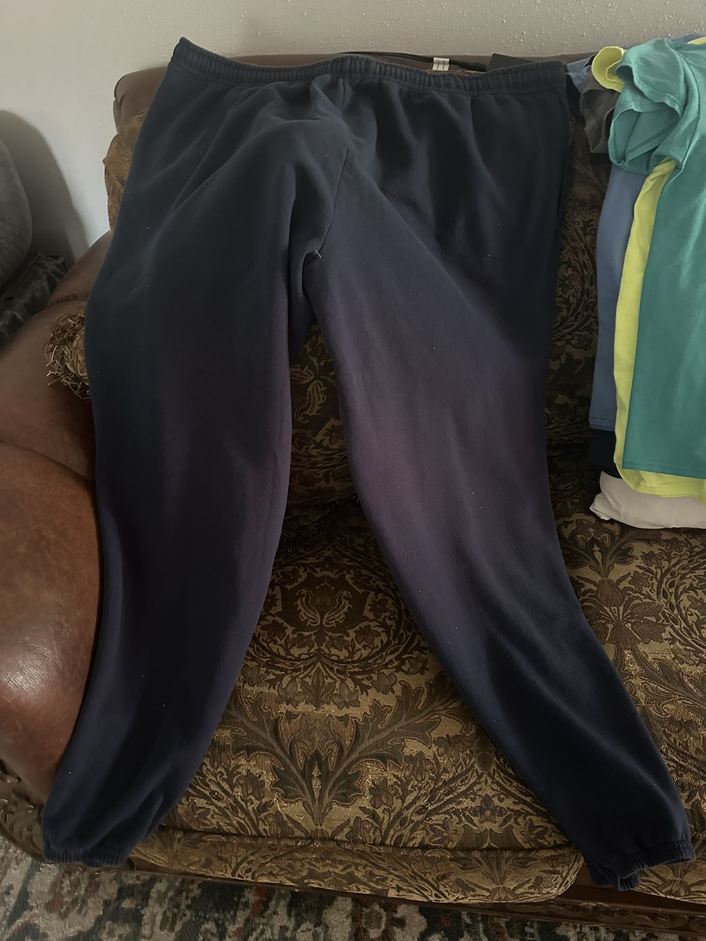 3XL Lot-Sweatpants, shorts and Tshirts