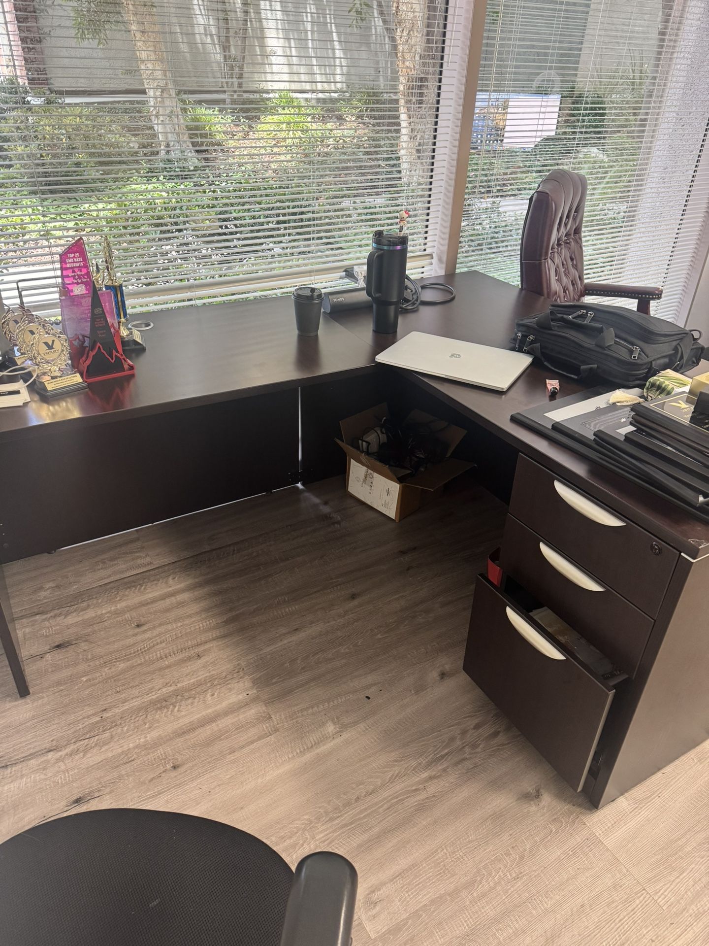 Office Desk
