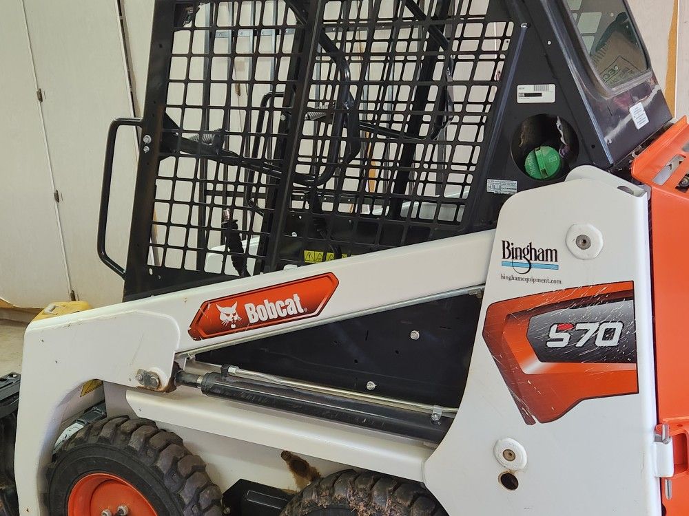 Bobcat S70