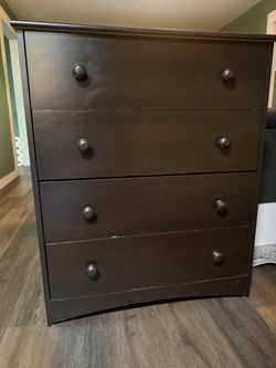 FREE 4 Drawer Dresser