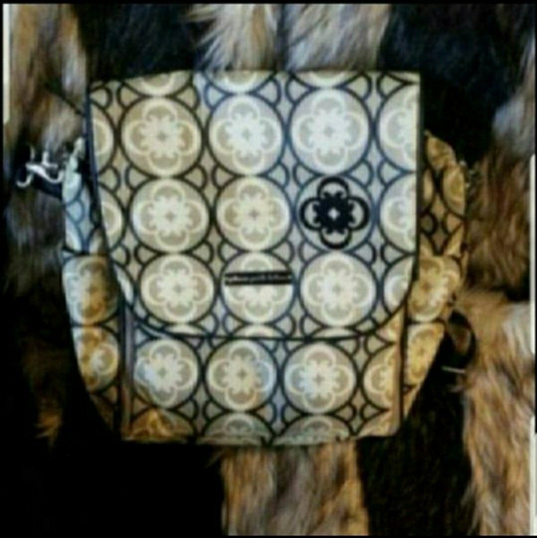 Original Petunia pickle bottom diaper bag