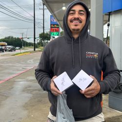 AIRPODS PRO 2 GREAT CONDITION BUY NOW DEALS BULK