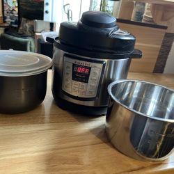 Instant Pot Lux mini 3 Quart with Extras