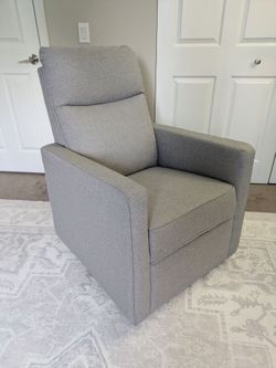 Davinci Gabby Glider Rocking Chair, Misty Gray