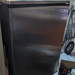 Working Kegeragor Please Read Easy Project Beer Keg Refrigerator By Summit W Tank 