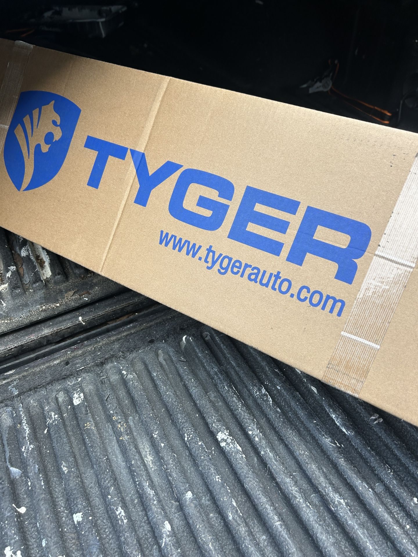 Tyger Tunnel Cover For Toyota Truck