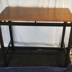 Kitchen Pub Table With Stools DELIVERY AVAILABLE