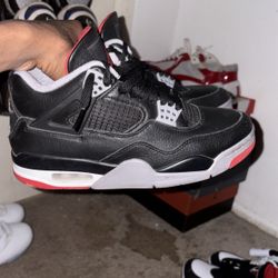 Jordan 4 “bred Reimagined” Fits 8.5-9