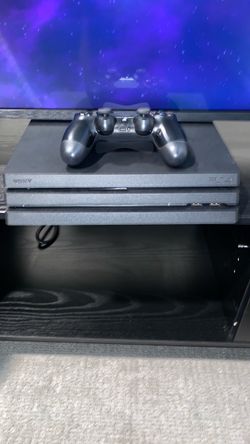 PS4 Pro - Refurbished
