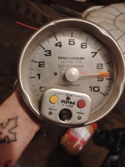 Pro comp ultralite Memory rpm tach