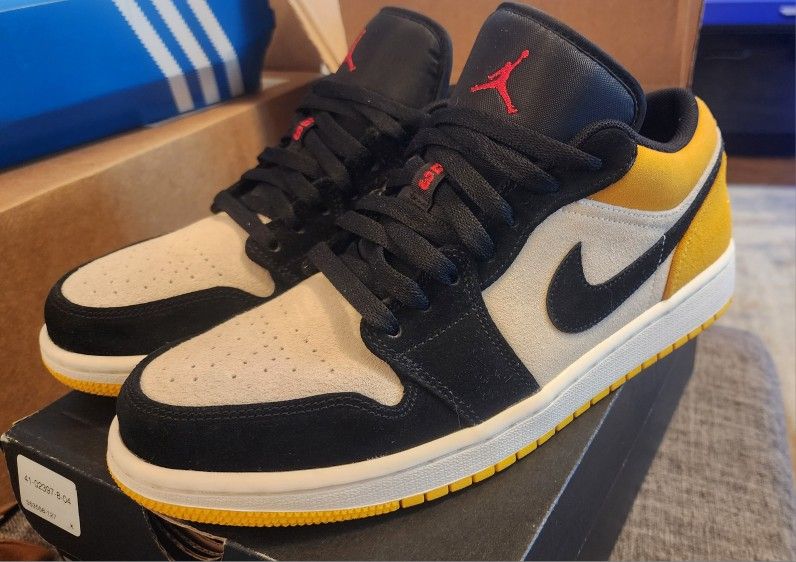 Nike Jordan 1 Low 9m-7.5w New