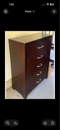 Dark Brown 5-Drawer Dresser