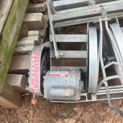 Pitching machine