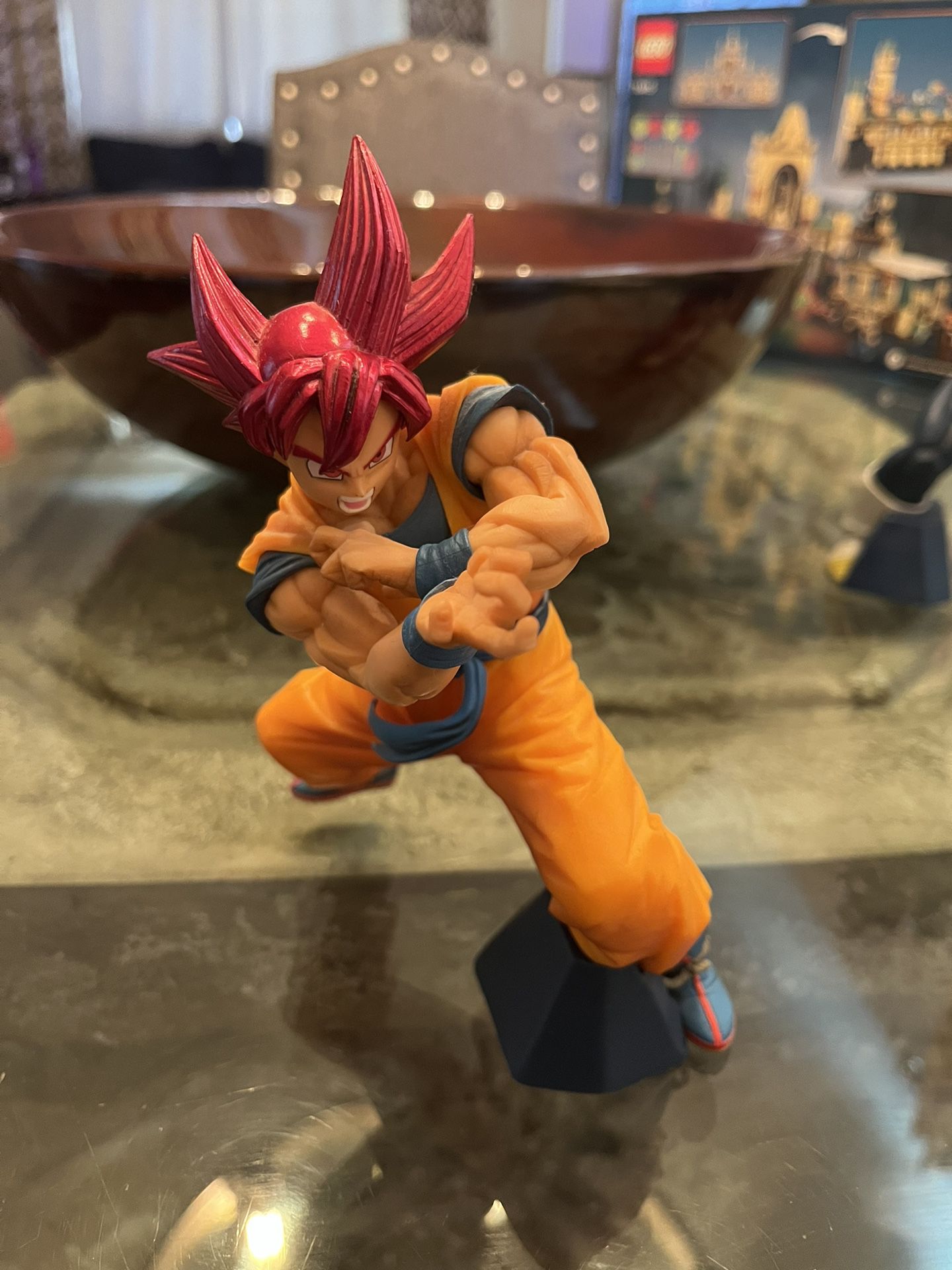 SSG Goku Figure 