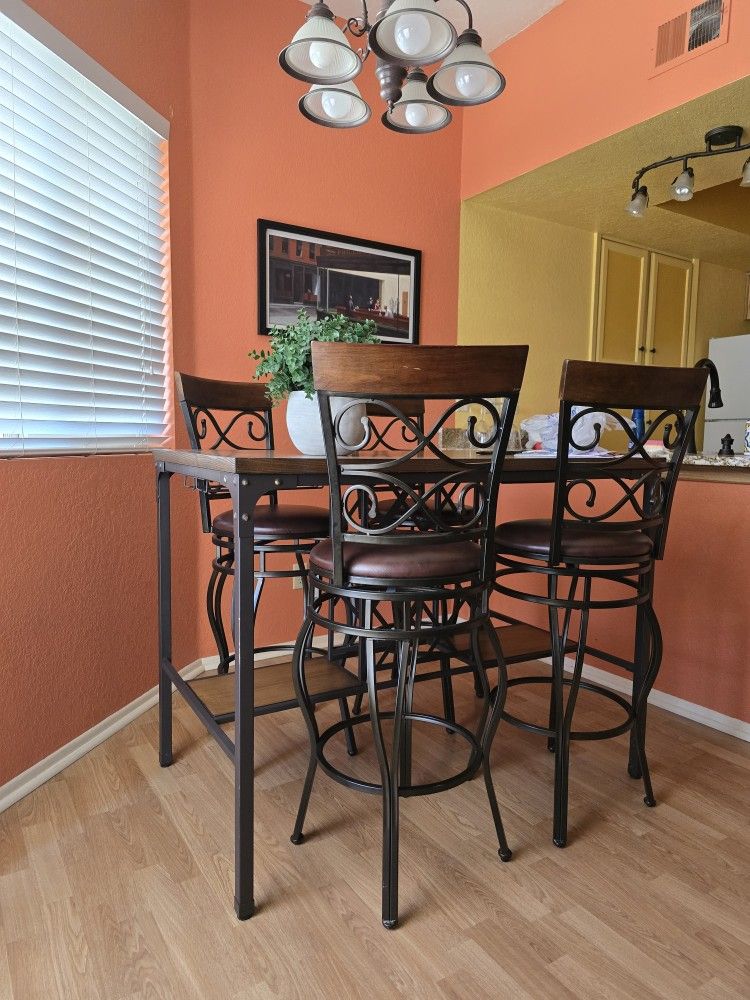 Dining Room Table And Chairs