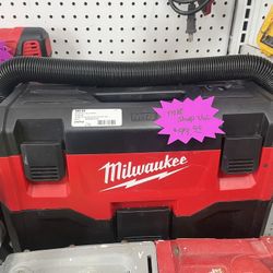 Milwaukee M18 Shop Vac